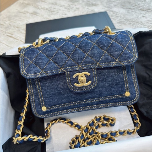 Chanel Denim bag 23s small - Picture 3 of 9